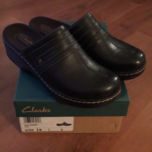 clarks lexi clogs
